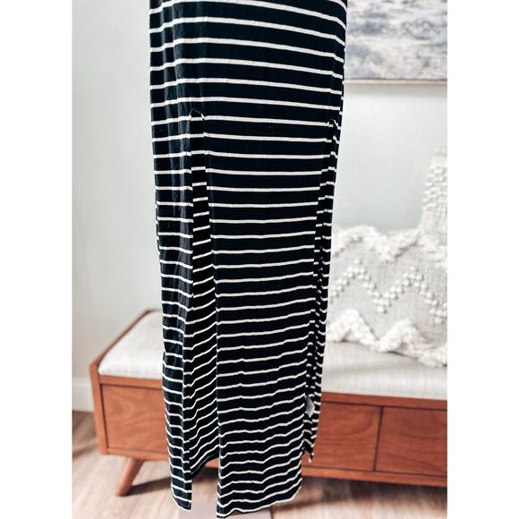 Forbidden Flirtation curve hugging double slit striped maxi dress - Picture 5 of 6